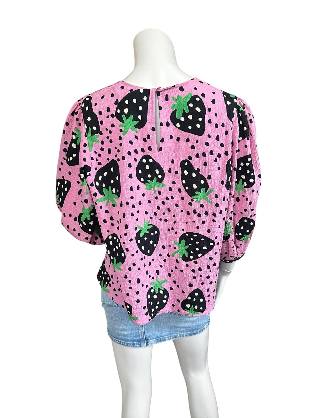 Compañia Fantastica Purple-ish Pink Black Abstract Strawberry Print Blouse Large - Picture 4 of 8
